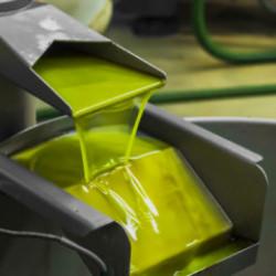 Tariş'ten zeytinyağına y&uuml;zde 35 zam kararı