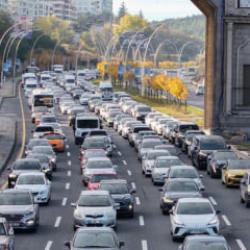 T&Uuml;İK toplam ara&ccedil; sayısını a&ccedil;ıkladı: 33 milyonu aştı!