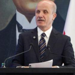 &Uuml;niversiteler 3 yıla mı d&uuml;ş&uuml;yor? Y&Ouml;K Başkanı &Ouml;zvar 'Bir ilk' diye duyurdu
