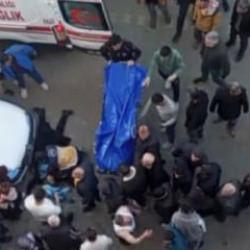 Adıyaman'da vahşet! Yol ortasında eşini bı&ccedil;aklayarak &ouml;ld&uuml;rd&uuml;