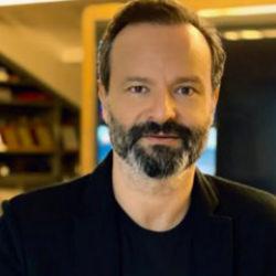 &Uuml;nl&uuml; yapımcı g&ouml;zaltına alındı! Timur Savcı kimdir? 