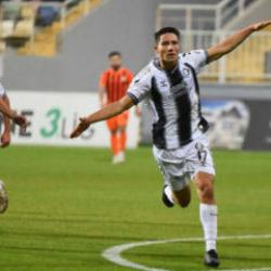 Bahis skandalı 20'lik forvetin 'şansı' oldu: Takımın gol y&uuml;k&uuml;n&uuml; &ccedil;ekiyor