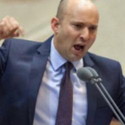 Bennett a&ccedil;tı ağzını yumdu g&ouml;z&uuml;n&uuml;: Vatan haini dediği Netanyahu'nun istifasını istedi!