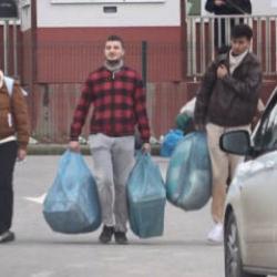 Cezaevlerinden tahliyeler başladı! İşte ilk g&ouml;r&uuml;nt&uuml;ler