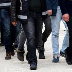 4 ilde eş zamanlı operasyon! 25 milyon liralık dolandırıcılık: 5 ş&uuml;pheli yakalandı!