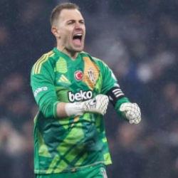 Eski hocası duyurdu! Mert G&uuml;nok ezeli rakibe gidebilir