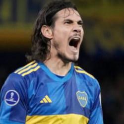 Futbol tarihine adını altın harflerle yazdırdı! Efsane forvet emekli oldu