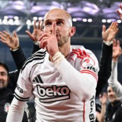 Gecenin kahramanı Cerny konuştu! A&ccedil;ıklamada Rangers detayı