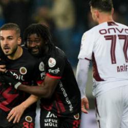 2-0'dan d&ouml;nmek yetmedi! 7 goll&uuml; d&uuml;elloda Trabzonspor Başkent'ten &ccedil;ıkamadı