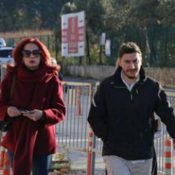 G&uuml;ll&uuml;'n&uuml;n oğlundan canlı yayında flaş s&ouml;zler: Ablamın b&ouml;yle bir karakteri vardır!