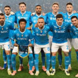 İtalya S&uuml;per Kupası şampiyonu Napoli