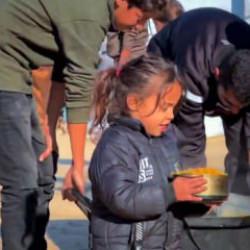 Kağıthane'den Gazze'ye uzanan yardım eli: Nusayrat'ta sıcak yemek desteği