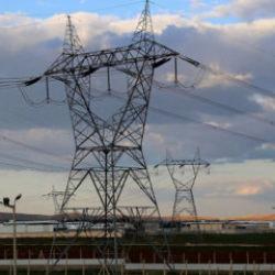 Yunanistan'da elektrik krizi! 450 Milyon Euro buhar oldu!