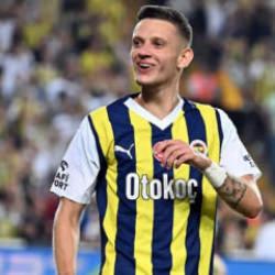 Sebastian Szymanski ile ilgili Beşiktaş ma&ccedil;ına saatler kala flaş iddia