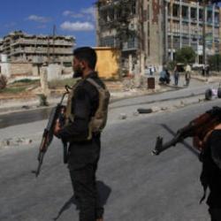 Suriye'de g&uuml;venlik g&uuml;&ccedil;lerine silahlı saldırı