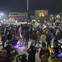 Suriye'de sıcak saatler! PKK/YPG sivilleri vurdu! Halk sokaklara d&ouml;k&uuml;ld&uuml;