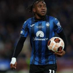 Tam da 'Galatasaray' derken: Lookman sağ g&ouml;sterip sol vurdu