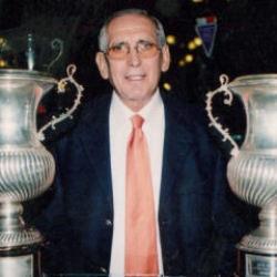 Trabzonspor ve T&uuml;rk futbolunun efsane ismi &Ouml;zkan S&uuml;mer'siz 5 yıl...