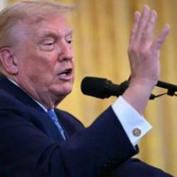 Trump 29 b&uuml;y&uuml;kel&ccedil;iyi g&ouml;revden aldı