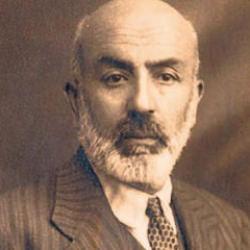 &Uuml;mmetin ortak değeri: Mehmet Akif Ersoy