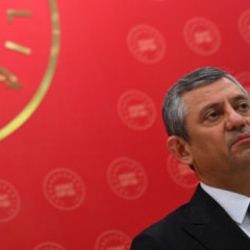 Videosunu unutan &Ouml;zg&uuml;r &Ouml;zel'den iddialı &ccedil;ıkış: İstifa ederim