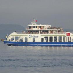 Deniz ulaşımına fırtına engeli: &Ccedil;anakkale ve Marmara'da bazı feribot seferleri iptal!