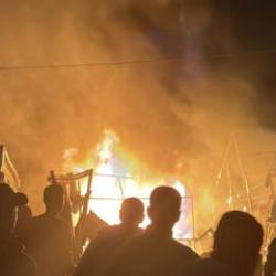 Gazze'de &ccedil;adırda &ccedil;ıkan yangın anne ve &ccedil;ocuğunu hayattan kopardı