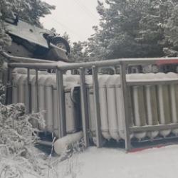 KARGAZ doğalgaz tırı devrildi: Sızıntı sebebiyle yol trafiğe kapatıldı