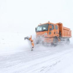 Kars-Ardahan kara yolu ağır tonajlı ara&ccedil; trafiğine kapatıldı