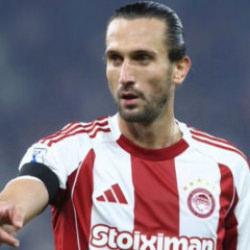 Listeyi g&ouml;rd&uuml; bavulları topladı! Olympiakos&rsquo;ta Yusuf Yazıcı, ayrılık i&ccedil;in gemileri yaktı
