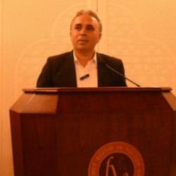 Mahmut Bıyıklı, Hikmet Vakfı&rsquo;nda Mehmet &Acirc;kif&rsquo;i anlattı