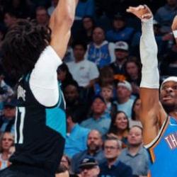 Oklahoma City Thunder'dan &uuml;st &uuml;ste 3. galibiyet