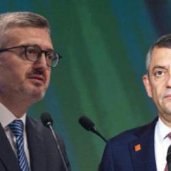 &Ouml;zg&uuml;r &Ouml;zel'den Maduro paylaşımı! İletişim Başkanı Duran'dan tepki