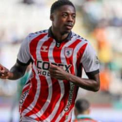 Samsunspor ayrılığı KAP'a bildirdi! Fenerbah&ccedil;e'ye imza atacak