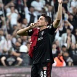 S&ouml;zleşmesini feshetti! Beşiktaşlı isim 3. Lig yolcusu