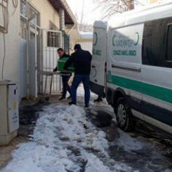 Tartıştığı komşusunu &ouml;ld&uuml;rd&uuml;