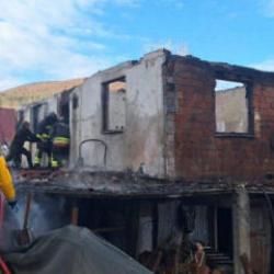 Yangın faciası: 2 kişi hayatını kaybetti