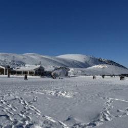 Yedikuyular Kayak Merkezi&rsquo;nde sezon başladı: &Ccedil;evre illerden yoğun ilgi