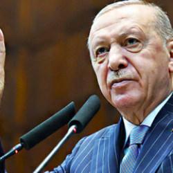 &Uuml;&ccedil; şehrin belediye başkanı AK Parti'ye katılabilir! İstanbul'la ilgili de flaş iddia