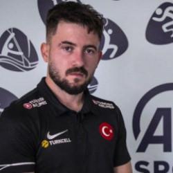 8 ma&ccedil;ta 8 gol atmıştı: Gol kralı milli futbolcu Avrupa ekibine imzayı attı