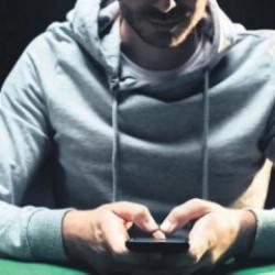 &Ccedil;ocuklar oyun sanıyor bağımlılık b&uuml;y&uuml;yor! 16 yaşa kadar indi!