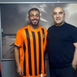 Borussia Dortmund &ccedil;ıkışlı orta saha 38 yaşında 3. Lig ekibine gitti