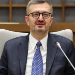 Burhanettin Duran: Gazeteciler tarihin yazılışına tanıklık ediyor