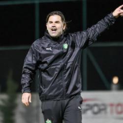 'Cezayı hep hocalar &ccedil;ekiyor' demişti! Ma&ccedil;ın ardından g&ouml;revine son verildi