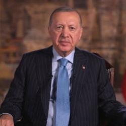 Cumhurbaşkanı Erdoğan duyurdu: Gen&ccedil;lere 1375 TL'lik g&uuml;nl&uuml;k &ouml;deme!