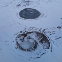 D&ouml;rt mevsim ayrı g&uuml;zel! Tepeden bakıldığında g&ouml;z&uuml; andırıyor