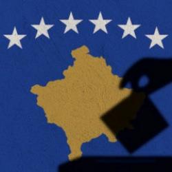 Ecdad yadigarı Kosova'da T&uuml;rk'&uuml;n sesi g&uuml;r &ccedil;ıkacak: Mecliste &ccedil;ifte zafer!