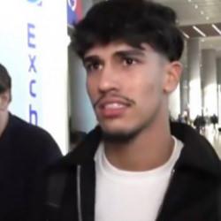 Galatasaray 18'lik yıldız adayını İstanbul'a getirdi