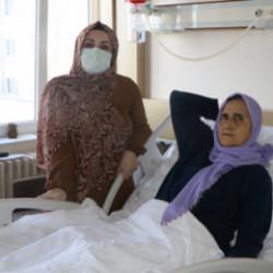 Gen&ccedil; gelin kayınvalidesine hayat oldu