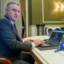 Gen&ccedil;lik ve Spor Bakanı Bak, AA'nın "Yılın Kareleri" oylamasına katıldı